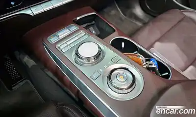 Genesis GV70 2023 2.5 Автомат в Москве № 523863, миниатюра 9