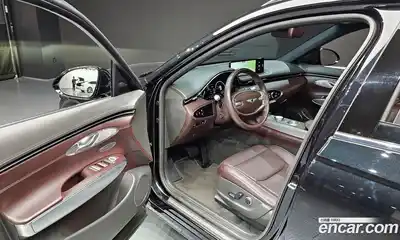 Genesis GV70 2023 2.5 Автомат в Москве № 523863, миниатюра 10