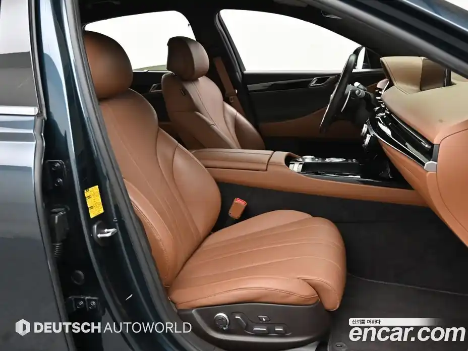 Genesis G80 2022 2.5 Автомат в Москве № 524296, фото 10