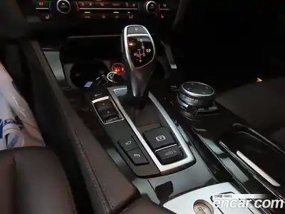 BMW 5-Series 2016 2.0 Автомат в Москве № 527253, миниатюра 9