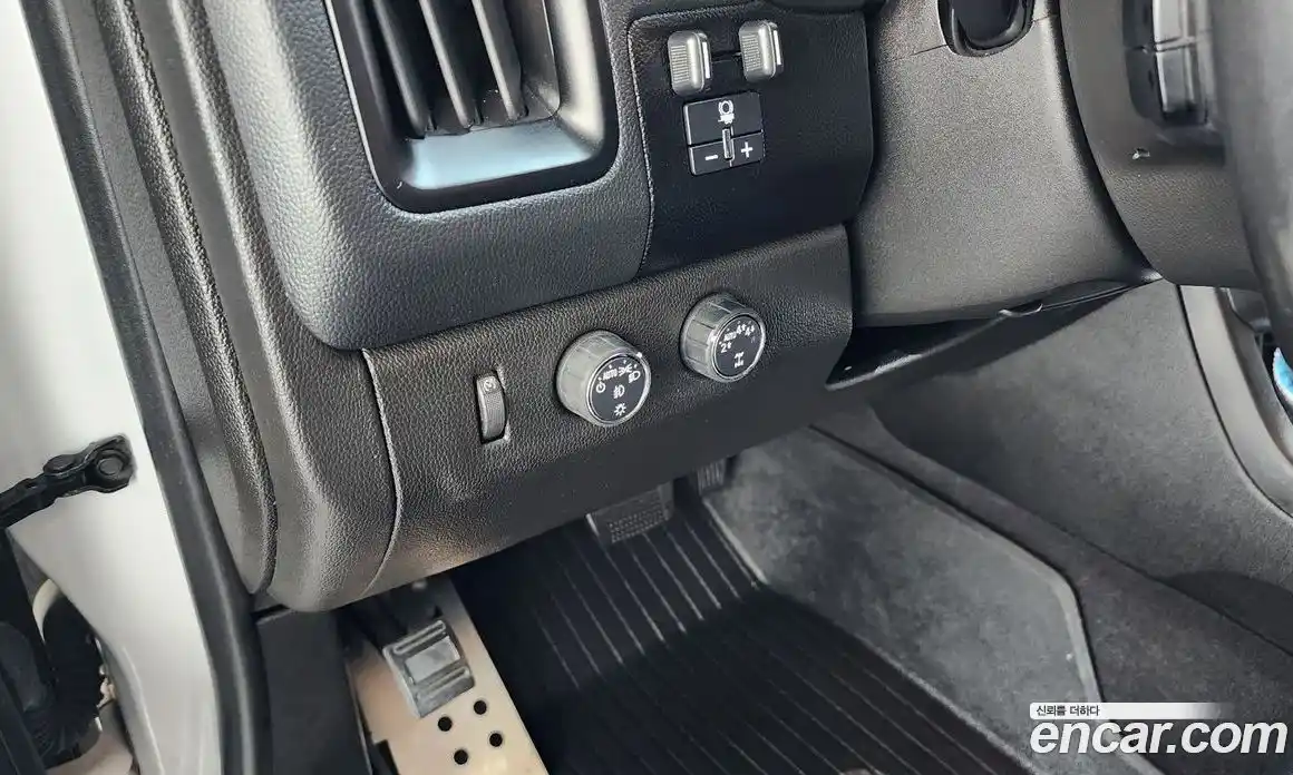 Chevrolet Colorado 2020 3.6 Автомат в Москве № 527762, фото 14