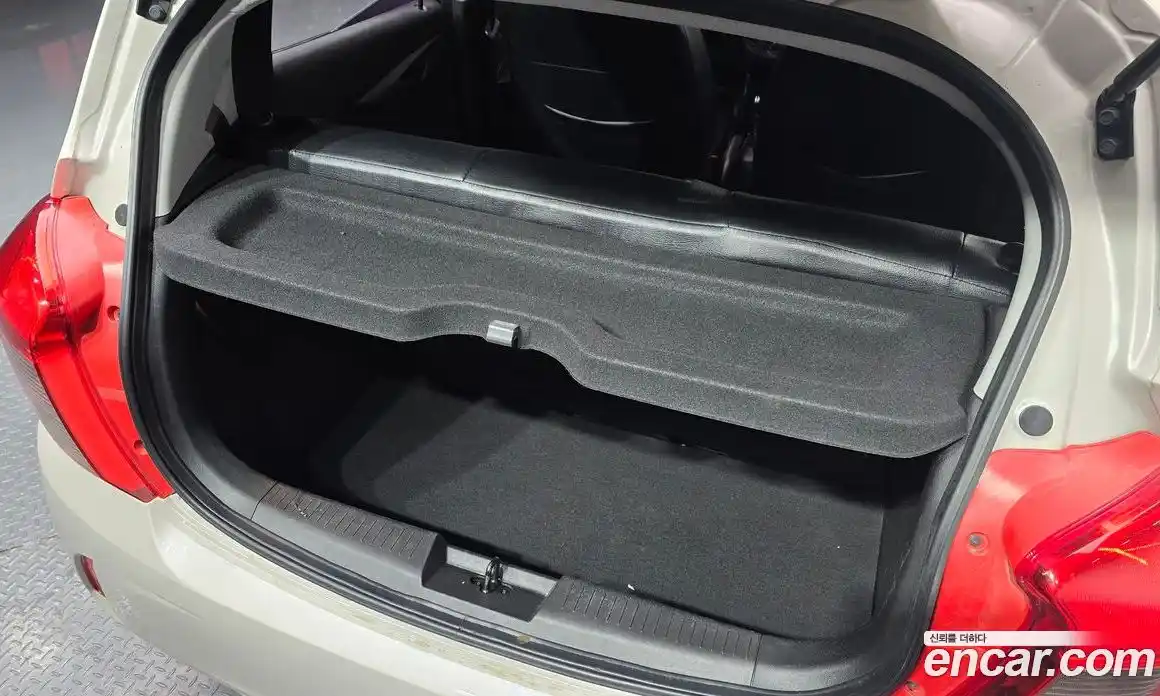 Chevrolet Spark 2017 1.0 Автомат в Москве № 527962, фото 19