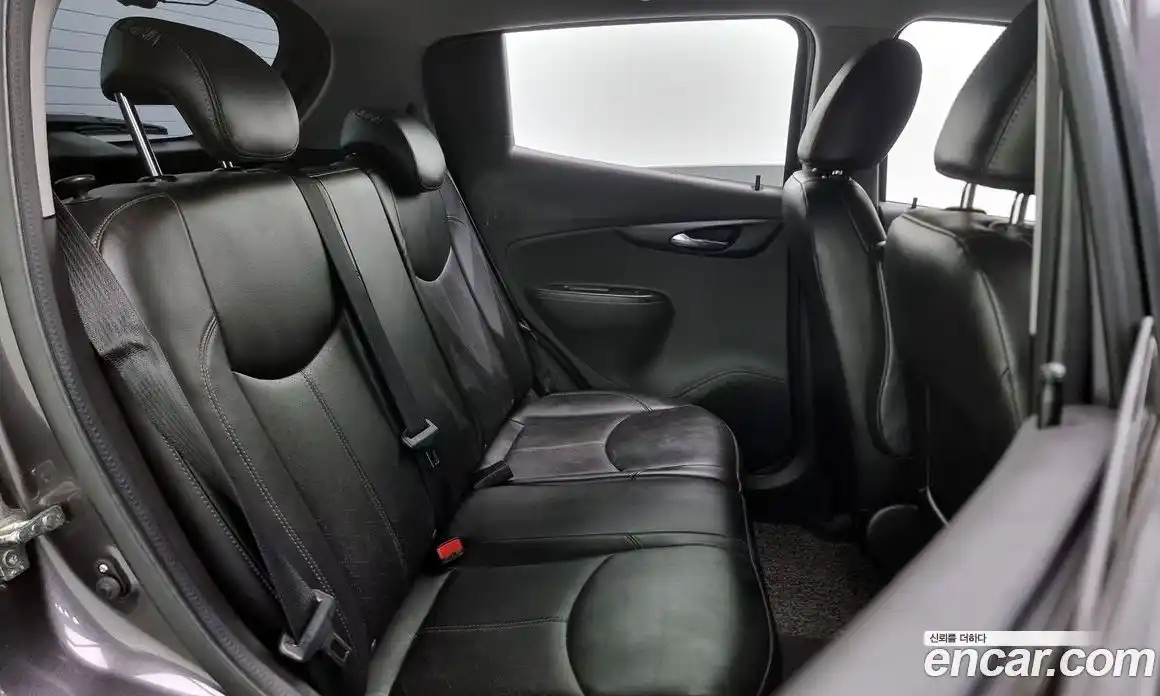 Chevrolet Spark 2016 1.0 Автомат в Москве № 527981, фото 12