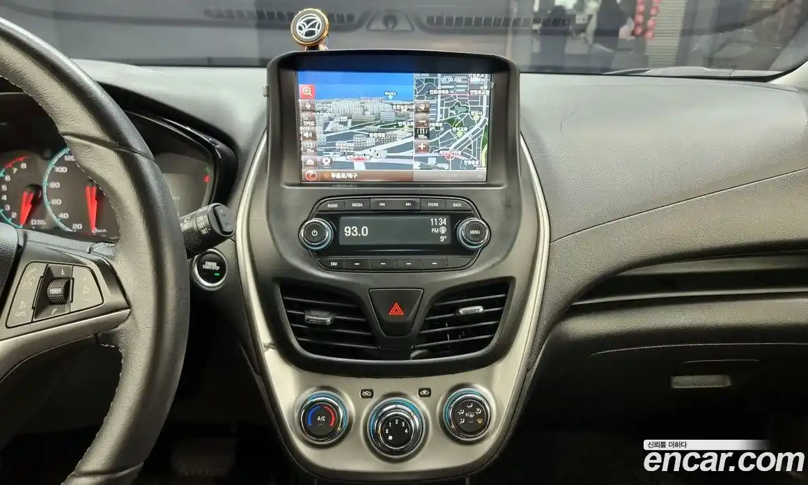 Chevrolet Spark 2016 1.0 Автомат в Москве № 527981, фото 15