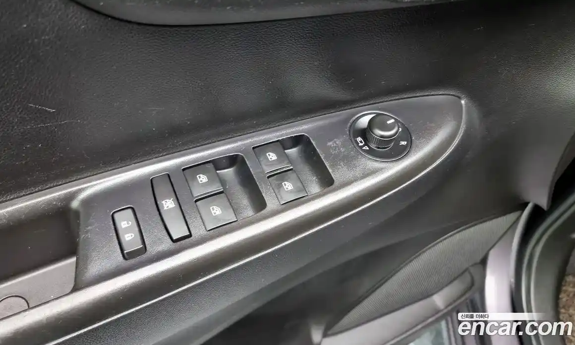 Chevrolet Spark 2016 1.0 Автомат в Москве № 527981, фото 18