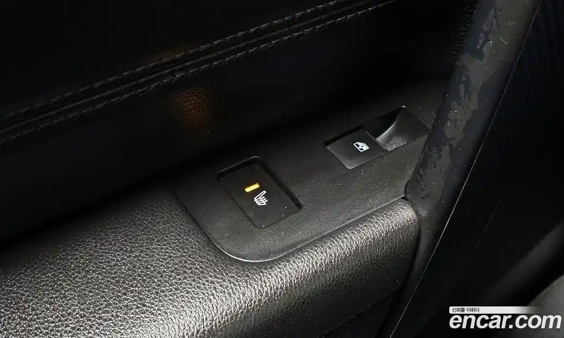 Chevrolet Captiva 2015 2.0 Автомат в Москве № 528650, фото 18