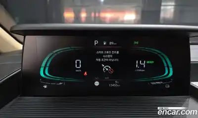 Hyundai Staria 2025 1.6 Автомат в Москве № 529724, миниатюра 8