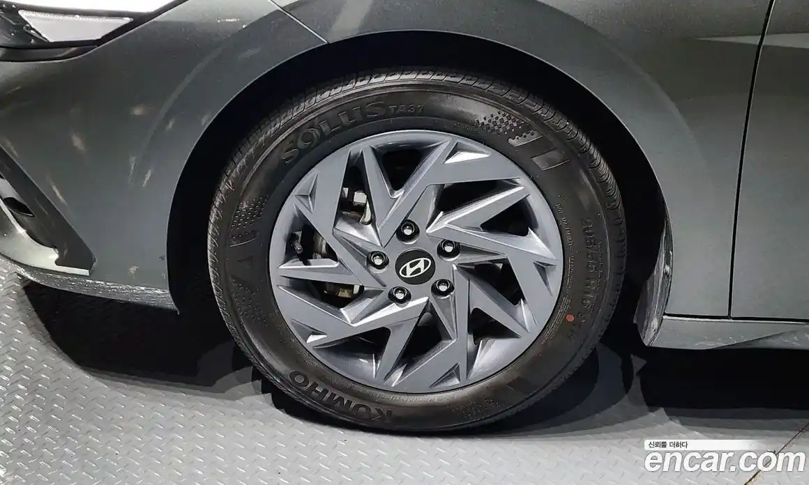 Hyundai Avante 2024 1.6 Автомат в Москве № 530059, фото 5