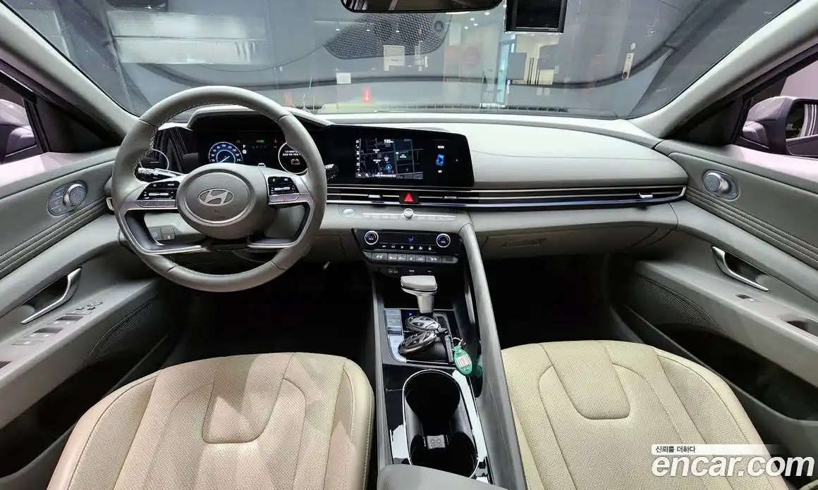 Hyundai Avante 2024 1.6 Автомат в Москве № 530059, фото 7