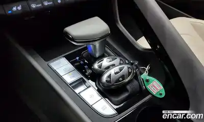 Hyundai Avante 2024 1.6 Автомат в Москве № 530059, миниатюра 9