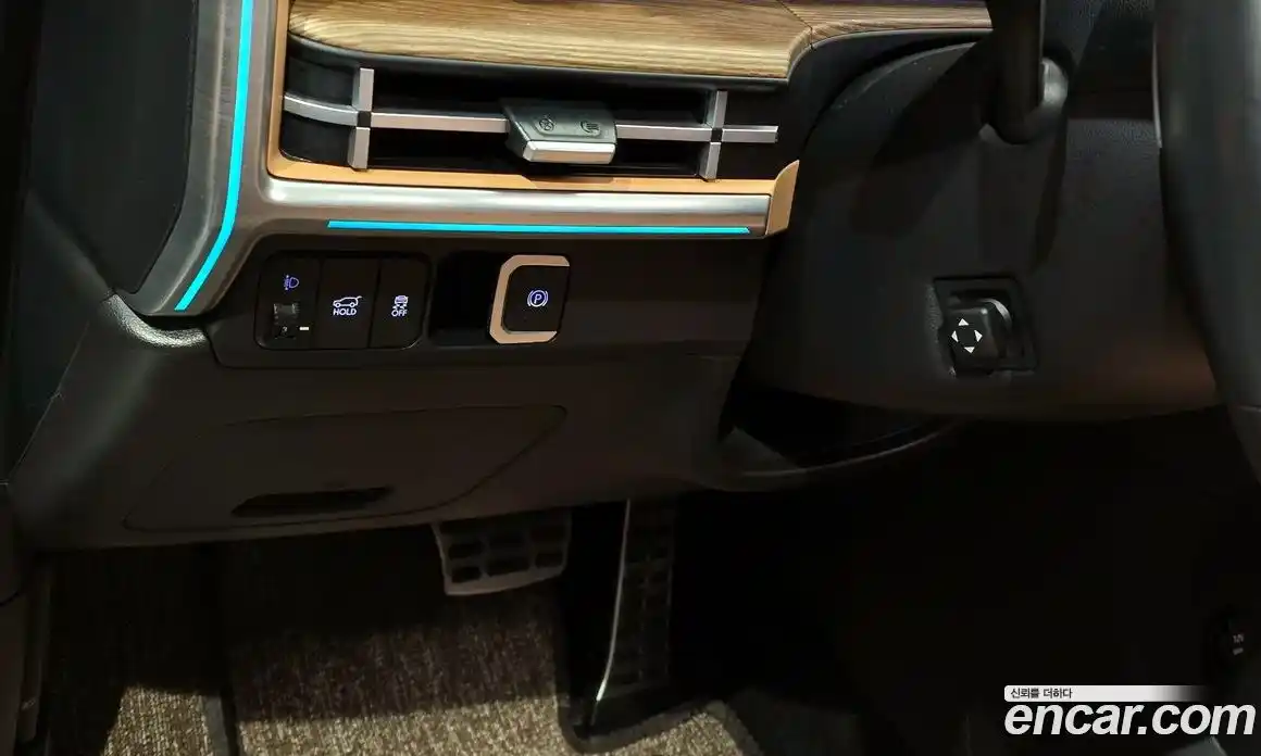 Hyundai Santa Fe 2024 1.6 Автомат в Москве № 531068, фото 14