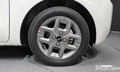 Kia Ray 2025 1.0 Автомат в Москве № 531959, миниатюра 5