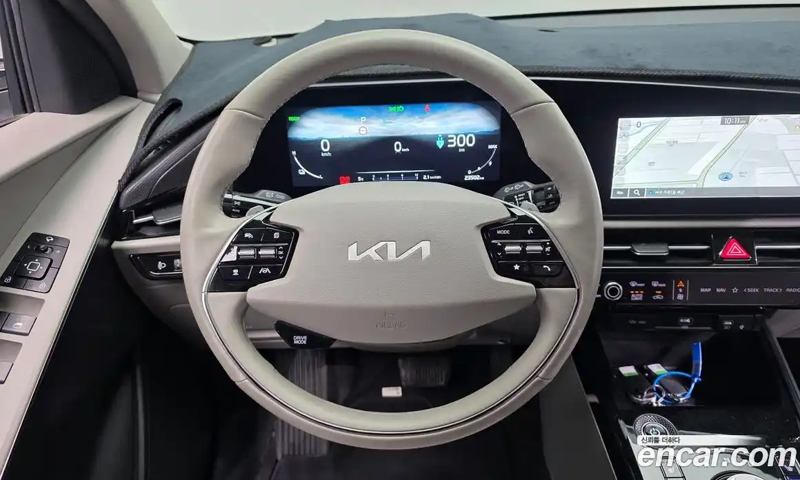 Kia Niro 2024 0.2 Автомат в Москве № 532685, фото 13