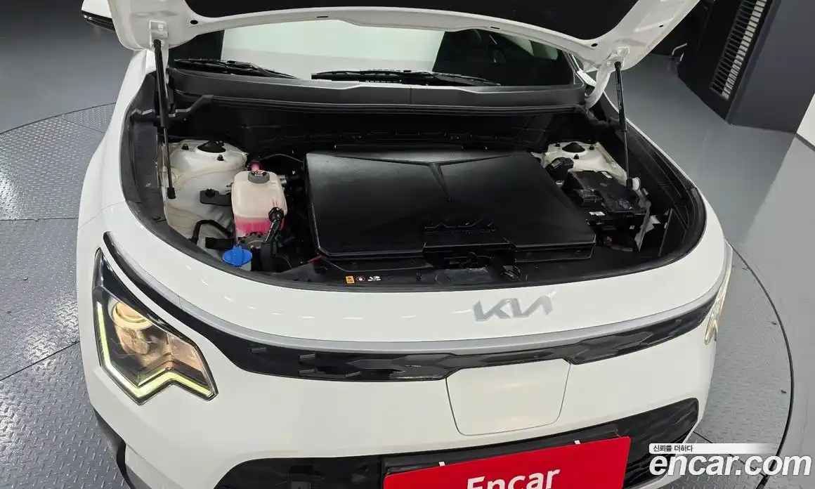 Kia Niro 2024 0.2 Автомат в Москве № 532685, фото 6