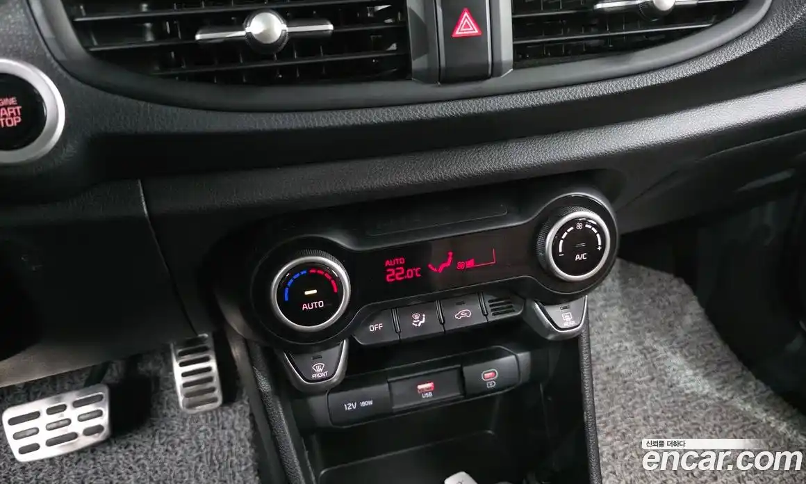 Kia Morning 2024 1.0 Автомат в Москве № 532712, фото 17