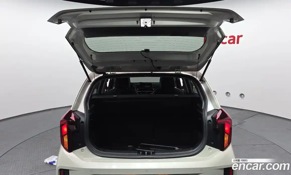 Kia Morning 2024 1.0 Автомат в Москве № 532712, фото 20