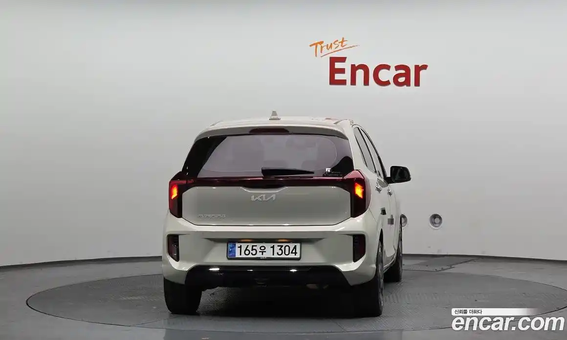 Kia Morning 2024 1.0 Автомат в Москве № 532712, фото 4