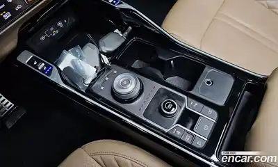 Kia Sorento 2024 1.6 Автомат в Москве № 532982, миниатюра 9