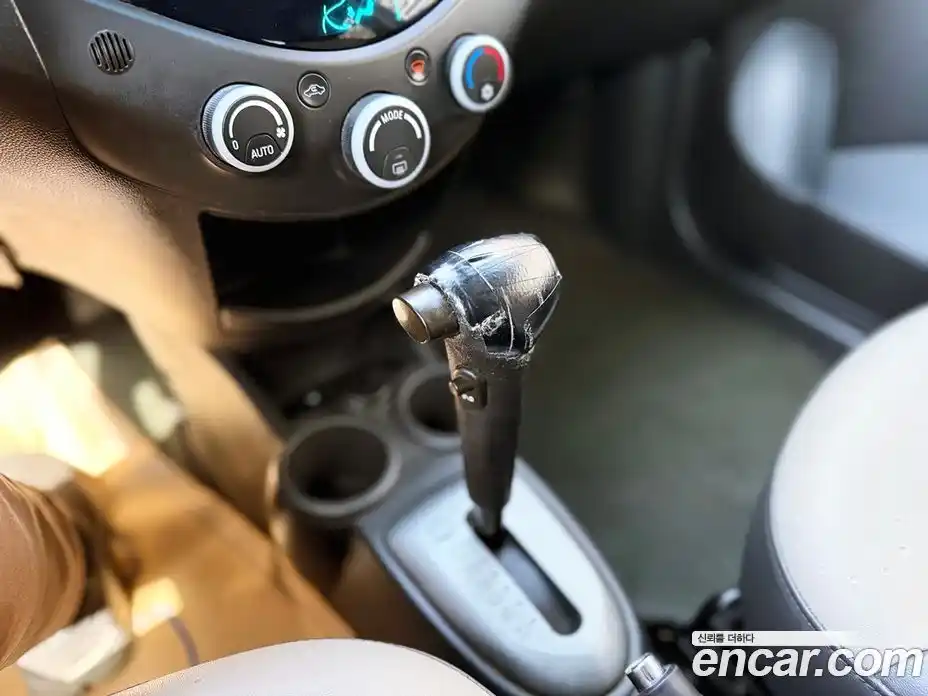 Chevrolet Spark 2012 1.0 Автомат в Москве № 533134, фото 12