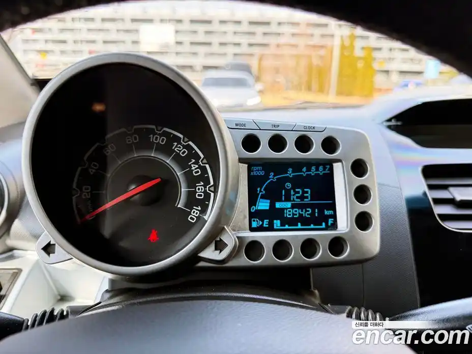 Chevrolet Spark 2012 1.0 Автомат в Москве № 533134, фото 5