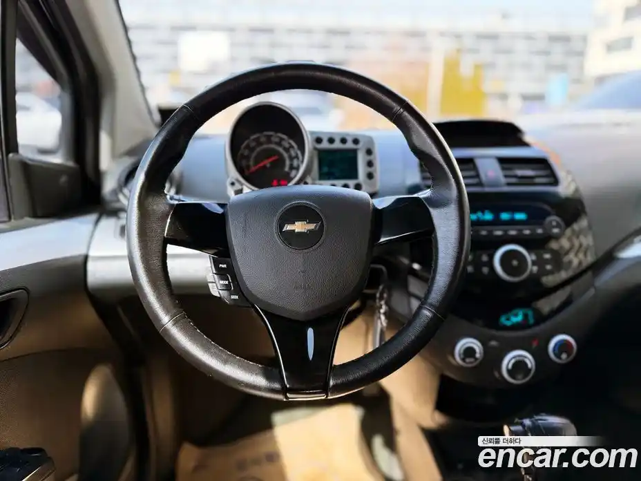 Chevrolet Spark 2012 1.0 Автомат в Москве № 533134, фото 6