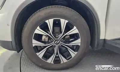 Renault QM6 2023 2.0 Автомат в Москве № 533575, миниатюра 5