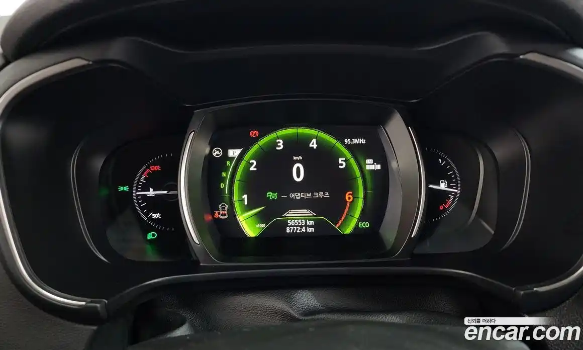 Renault QM6 2023 2.0 Автомат в Москве № 533575, фото 8