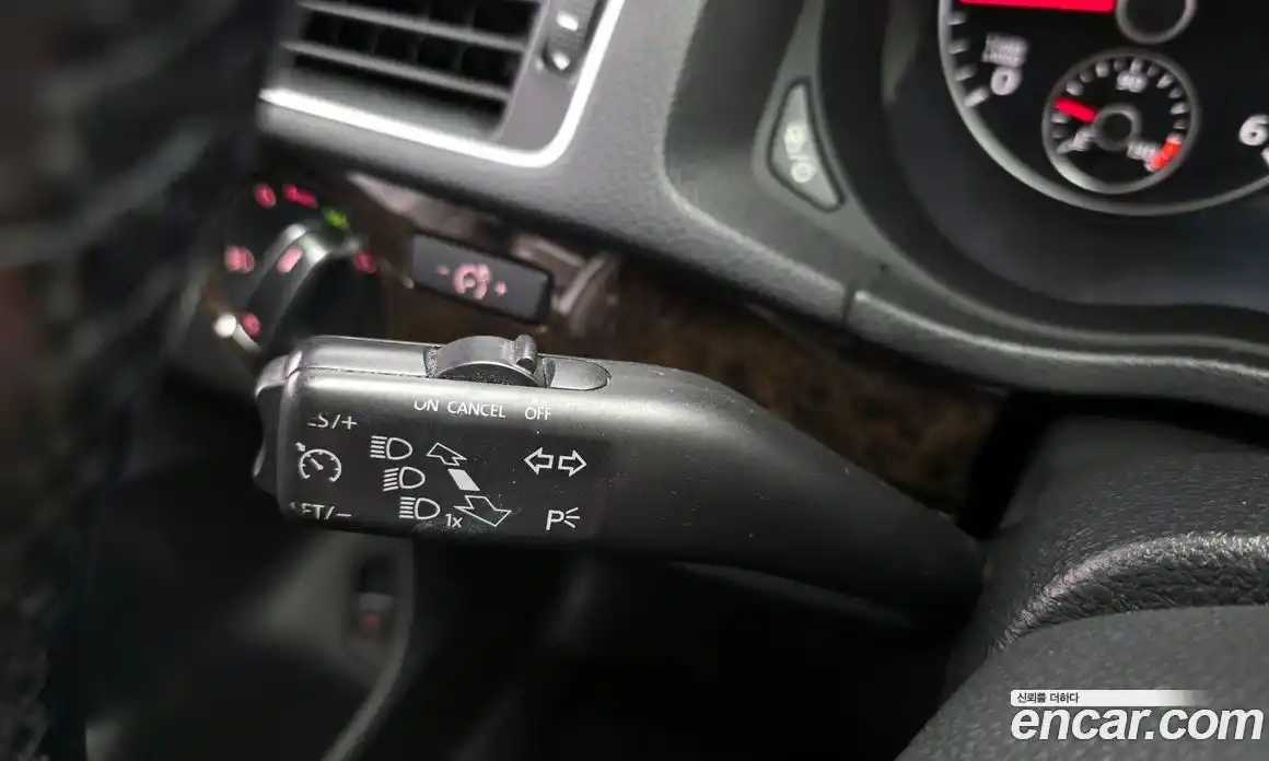 Volkswagen Passat 2014 2.0 Автомат в Москве № 533576, фото 19