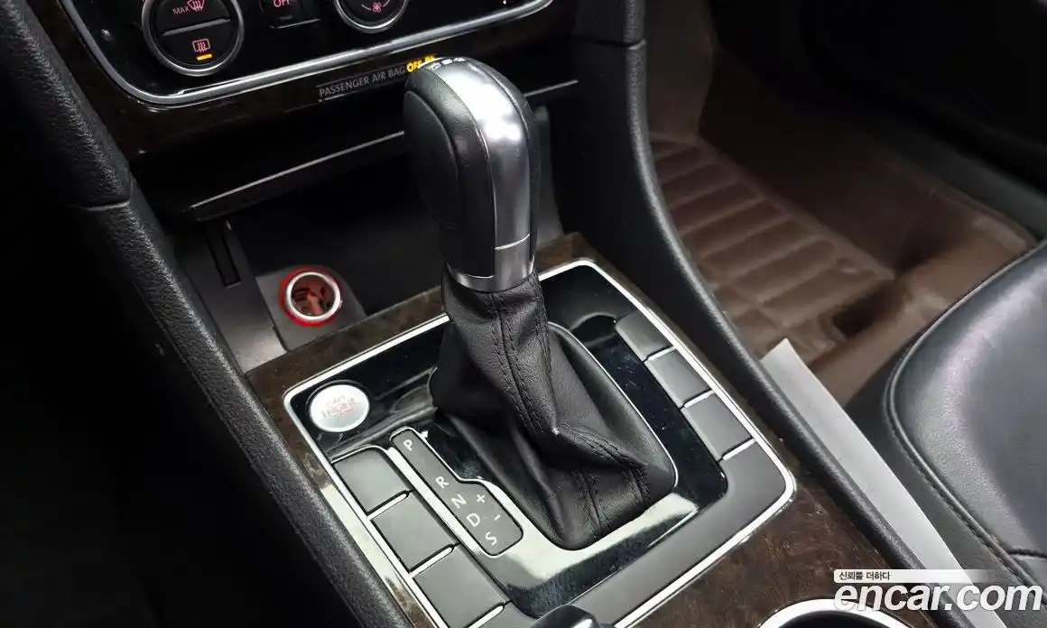 Volkswagen Passat 2014 2.0 Автомат в Москве № 533576, фото 9