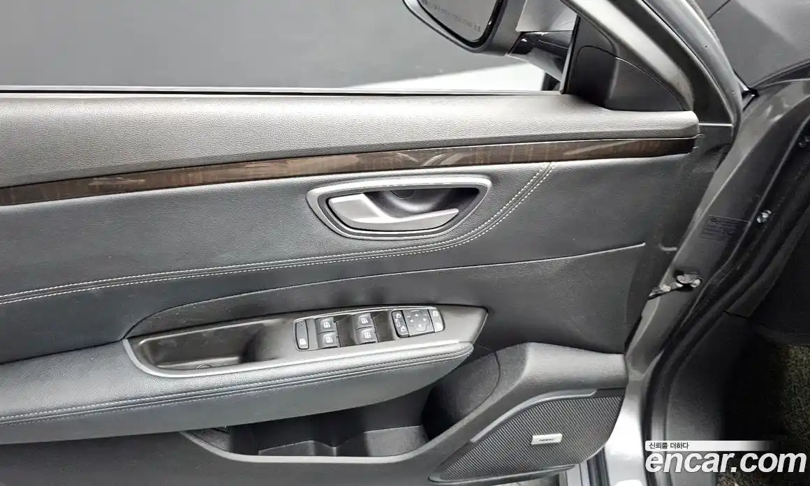 Renault SM6 2019 2.0 Автомат в Москве № 533785, фото 16