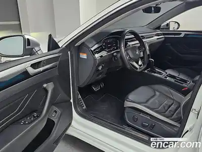 Volkswagen Arteon 2022 2.0 Автомат в Москве № 533937, миниатюра 11
