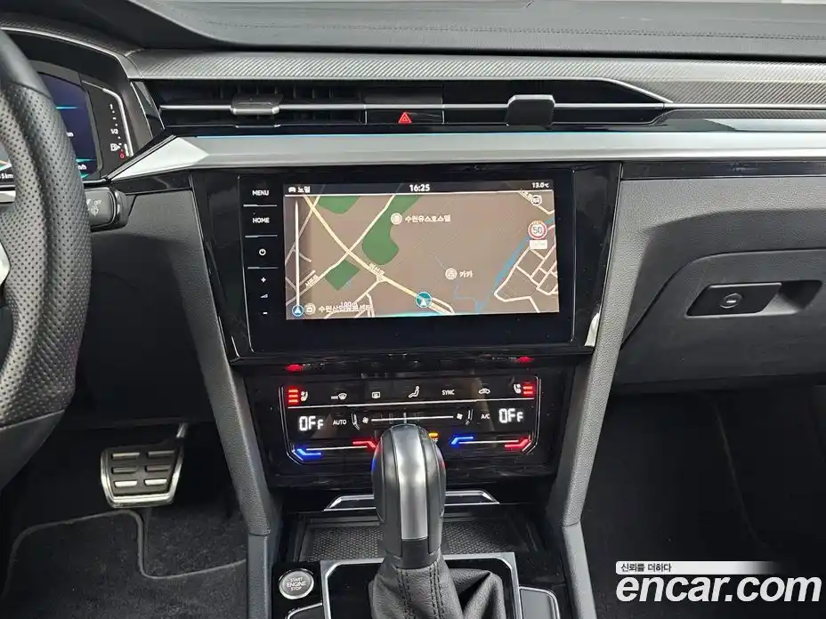 Volkswagen Arteon 2022 2.0 Автомат в Москве № 533937, фото 14