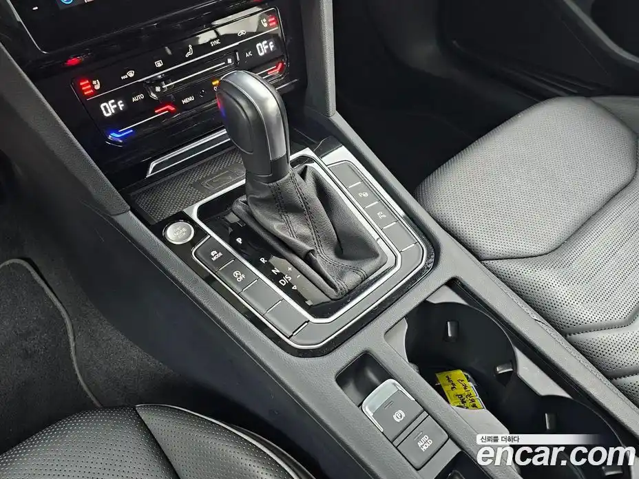 Volkswagen Arteon 2022 2.0 Автомат в Москве № 533937, фото 9