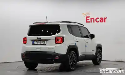 Jeep Renegade 2023 1.3 Автомат в Москве № 534506, миниатюра 2