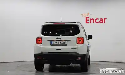 Jeep Renegade 2023 1.3 Автомат в Москве № 534506, миниатюра 4