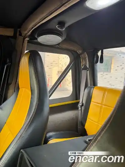 Jeep Wrangler 2000 4.0 Автомат в Москве № 535356, миниатюра 10