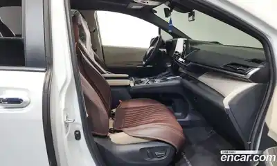 Toyota Sienna 2023 2.5 Автомат в Москве № 535498, миниатюра 11