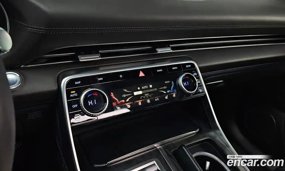 Genesis GV80 2022 2.5 Автомат в Москве № 536492, фото 17