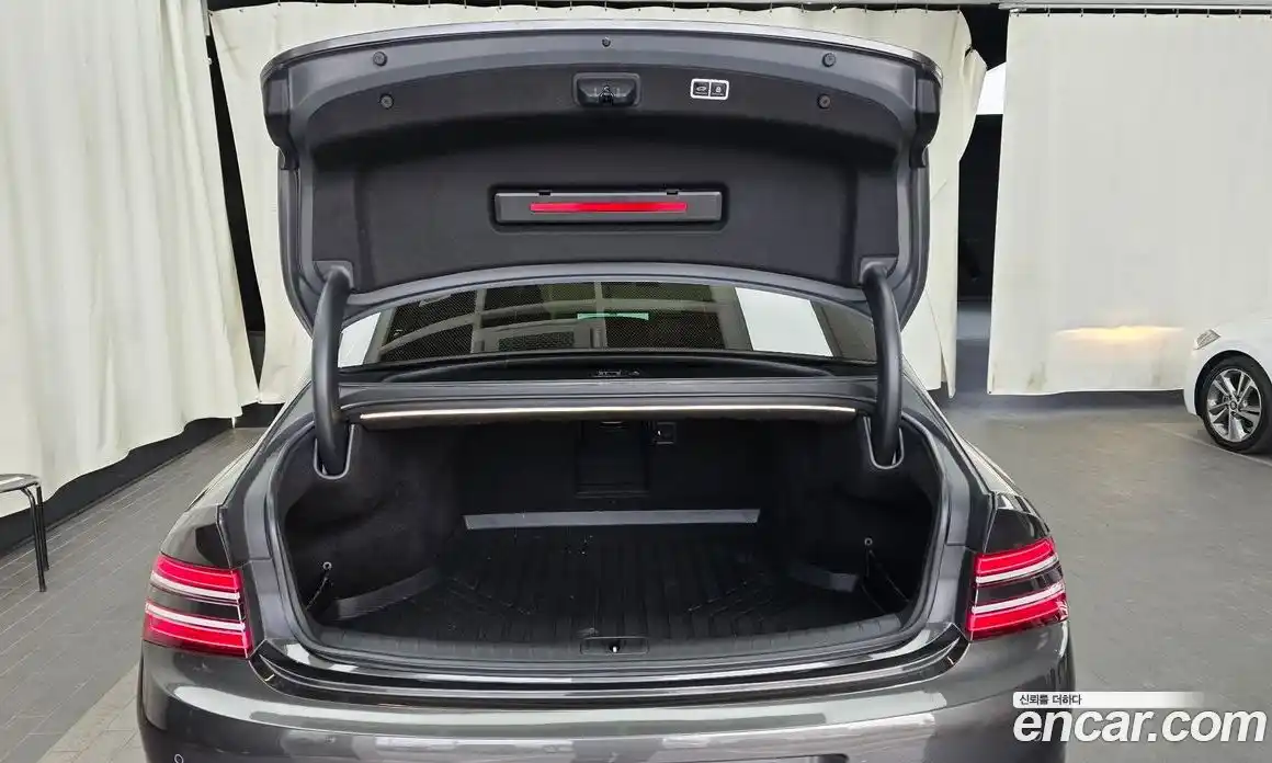 Genesis G80 2022 2.5 Автомат в Москве № 536702, фото 20