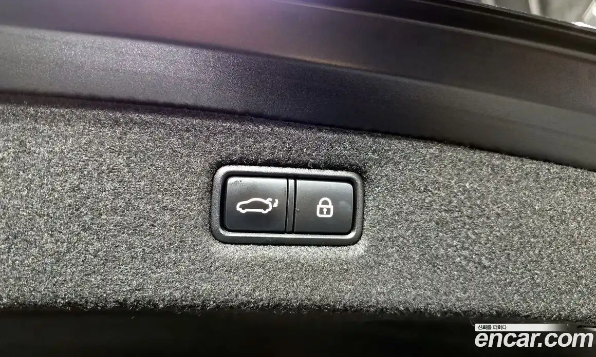 Genesis G90 2019 3.8 Автомат в Москве № 536749, фото 20