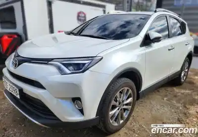 Toyota RAV4, 2017