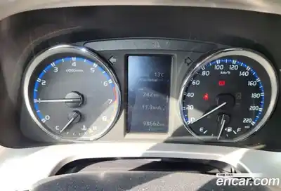 Toyota RAV4 2017 2.5 Автомат в Москве № 536956, миниатюра 11