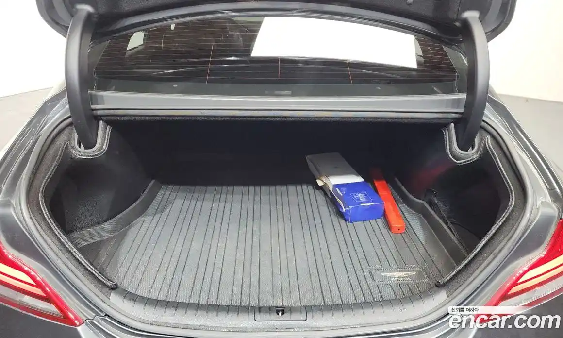 Genesis G70 2018 2.0 Автомат в Москве № 537463, фото 20