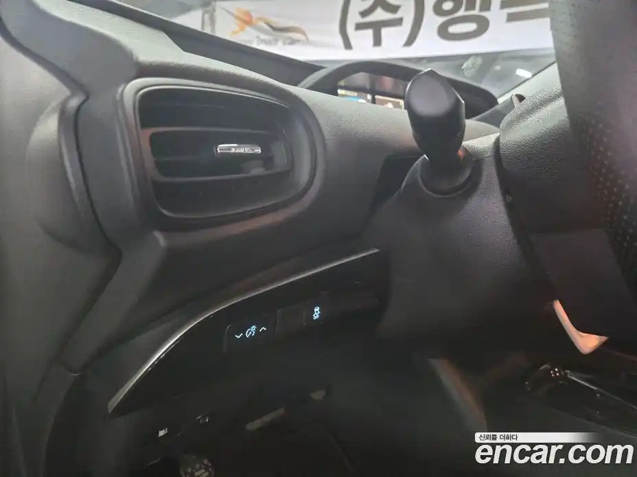 Toyota Prius 2018 1.8 Автомат в Москве № 538282, фото 14