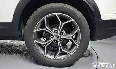 SsangYong Korando 2021 1.5 Автомат в Москве № 538939, миниатюра 5