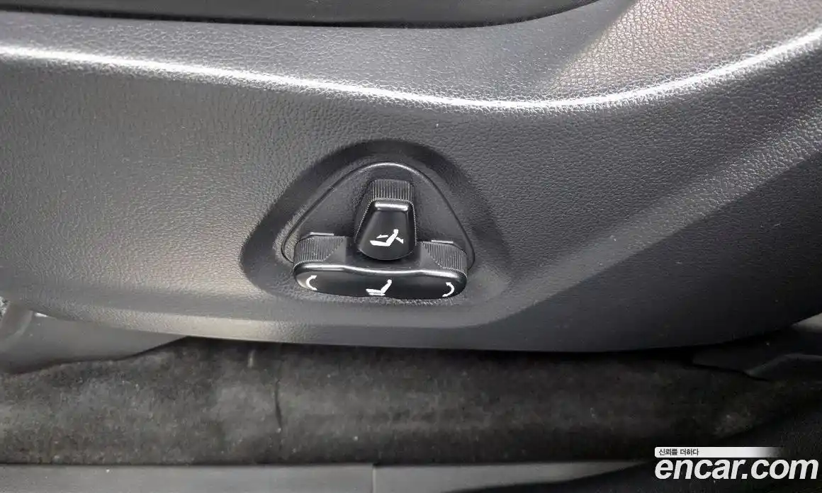 SsangYong Rexton 2018 2.2 Автомат в Москве № 539335, фото 17