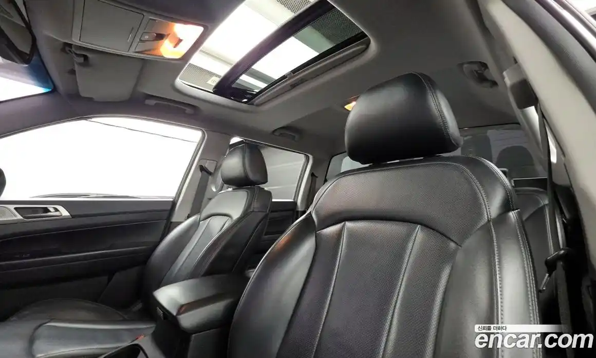 SsangYong Rexton 2018 2.2 Автомат в Москве № 539335, фото 18