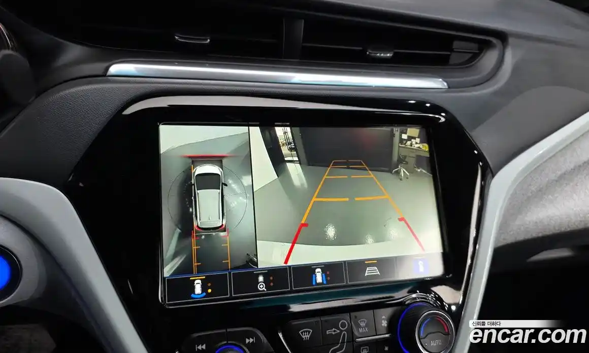 Chevrolet Bolt EV 2021 0.2 Автомат в Москве № 539906, фото 15