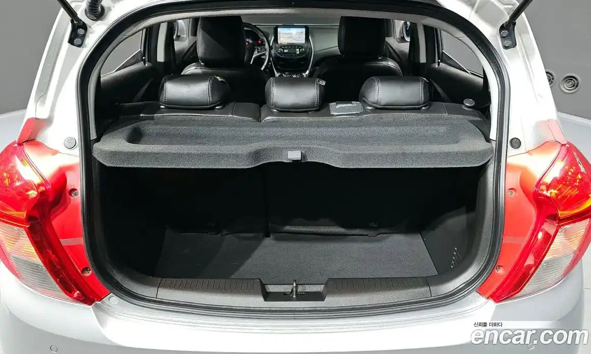 Chevrolet Spark 2017 1.0 Автомат в Москве № 539909, фото 20