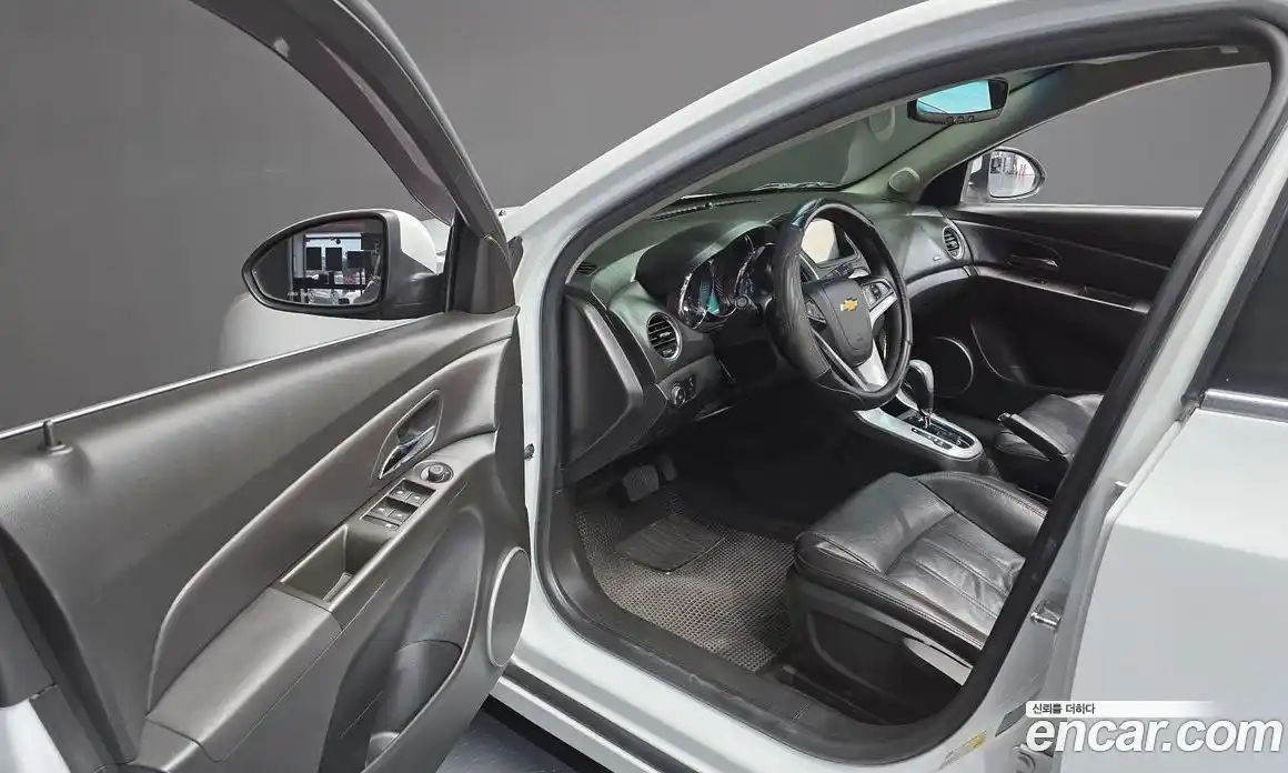 Chevrolet Cruze 2013 1.8 Автомат в Москве № 540377, фото 11